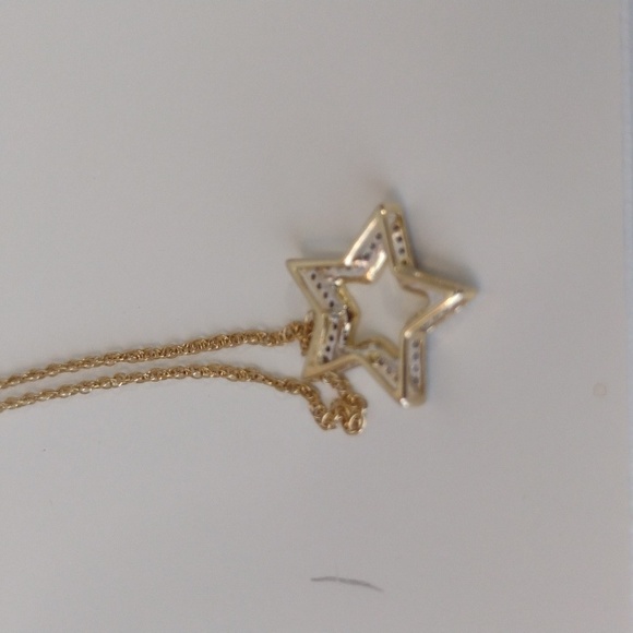 Genuine Diamond Star Necklace 10K Yellow Gold - Picture 9 of 14